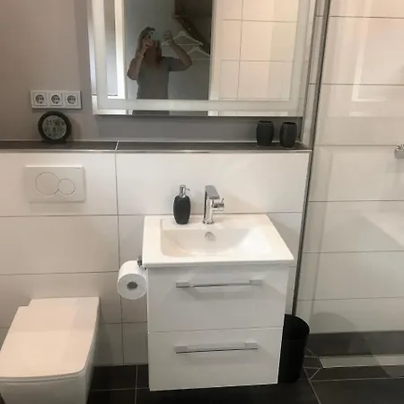 Apartmentvermietung Meerbusch Zewnętrze zdjęcie